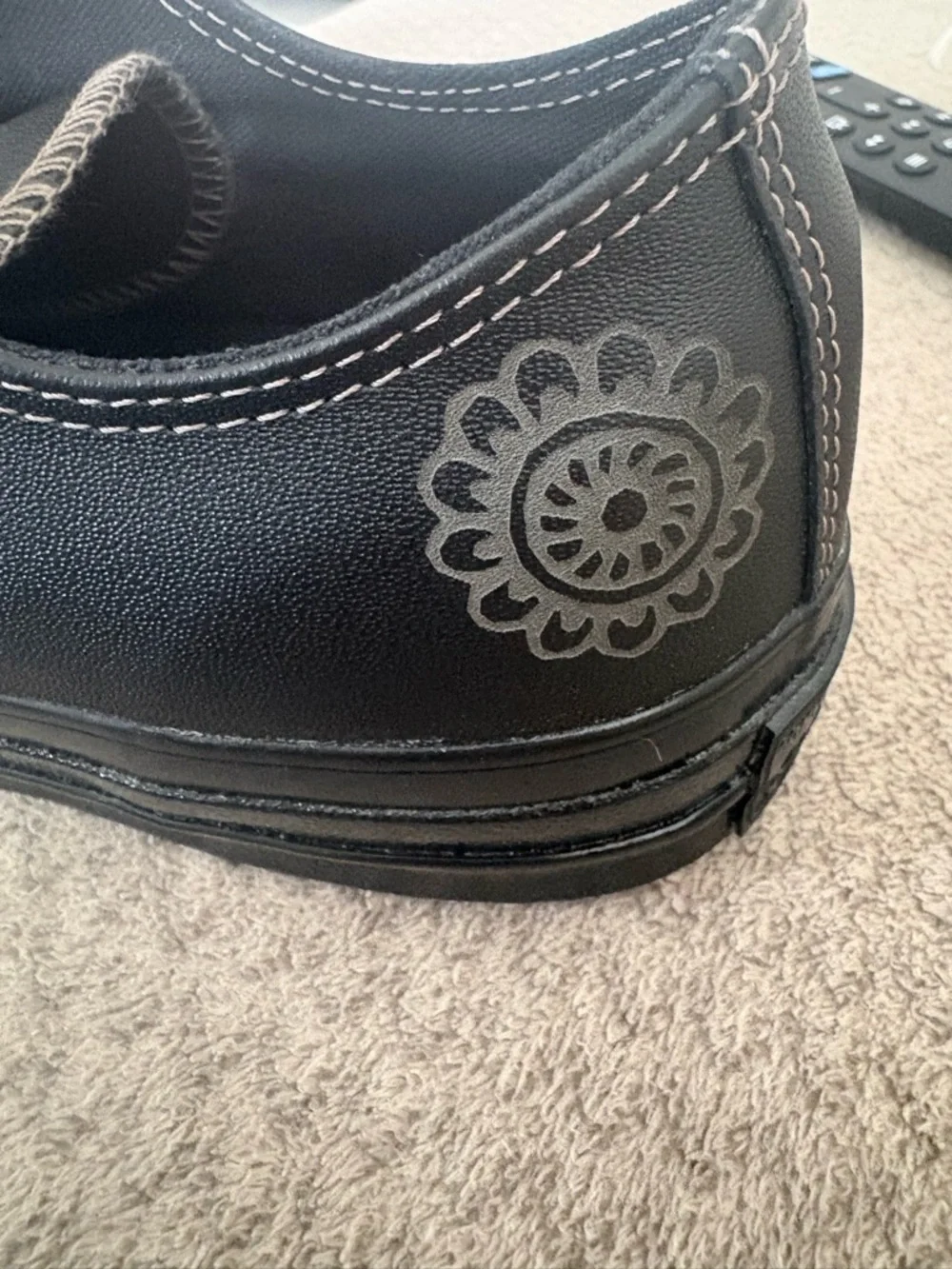 Converse Chuck Taylor All Star By You Black Leather Custom Low Top Men’s 9 NWT - Picture 11 of 14